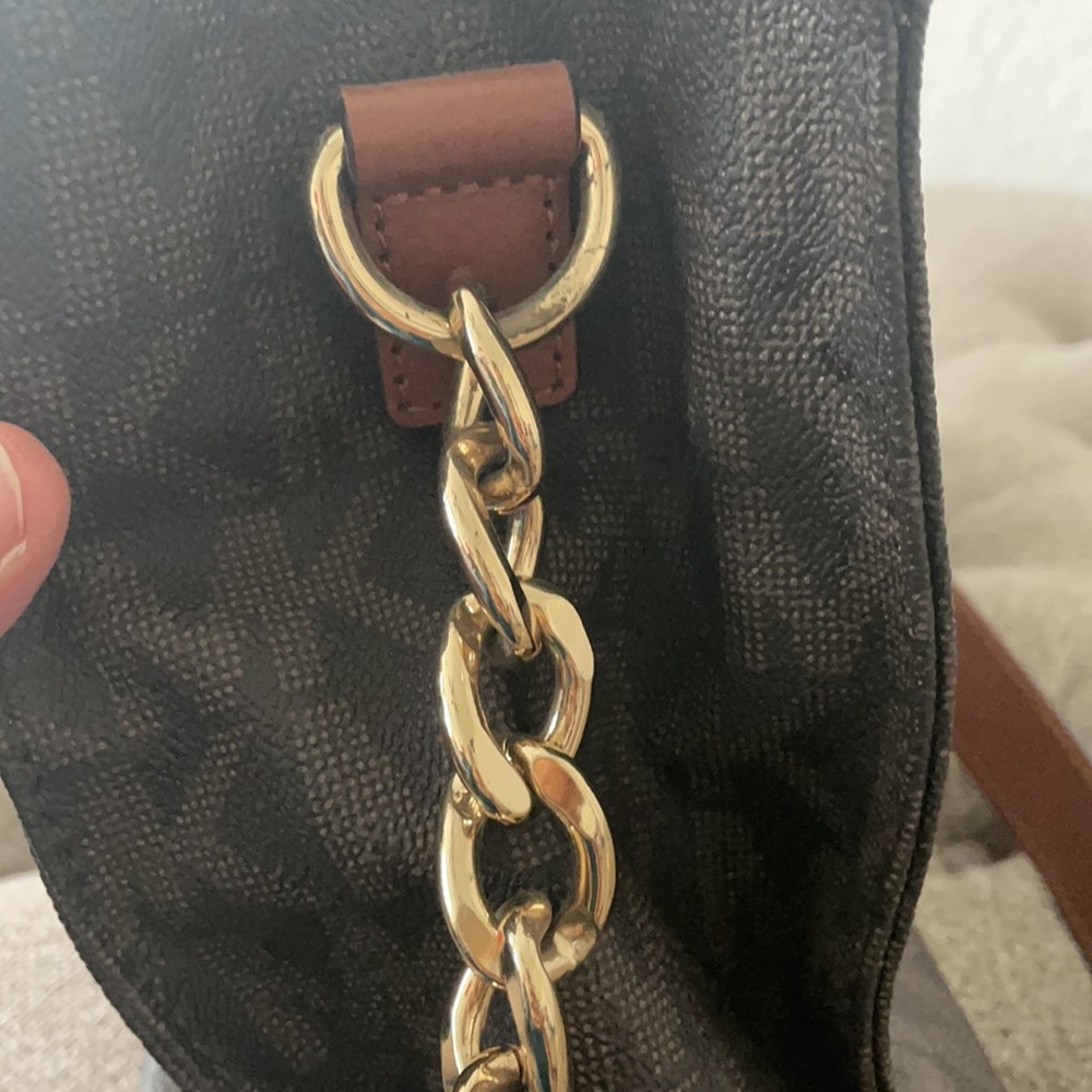 Michael Kors handbag very good condition - Picture 5 of 9